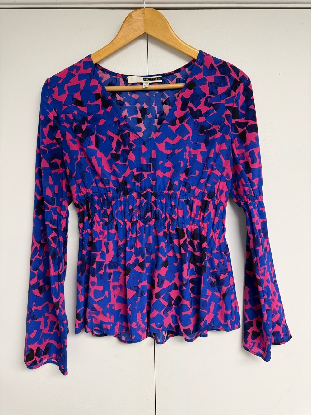 Tracy Reese 95% Silk Abstract Print Smocked Peplum Blouse Blue Pink S